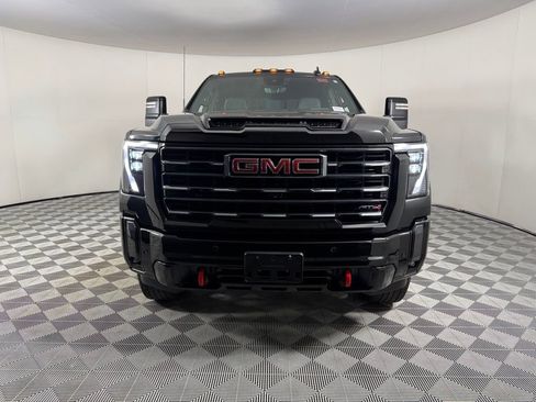 Used 2024 GMC Sierra 2500 AT4 w/ AT4 Premium Plus Package image 5