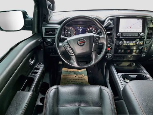 Used 2021 Nissan Titan PRO-4X w/ Pro-4x Convenience Package AWD/4WD image 24
