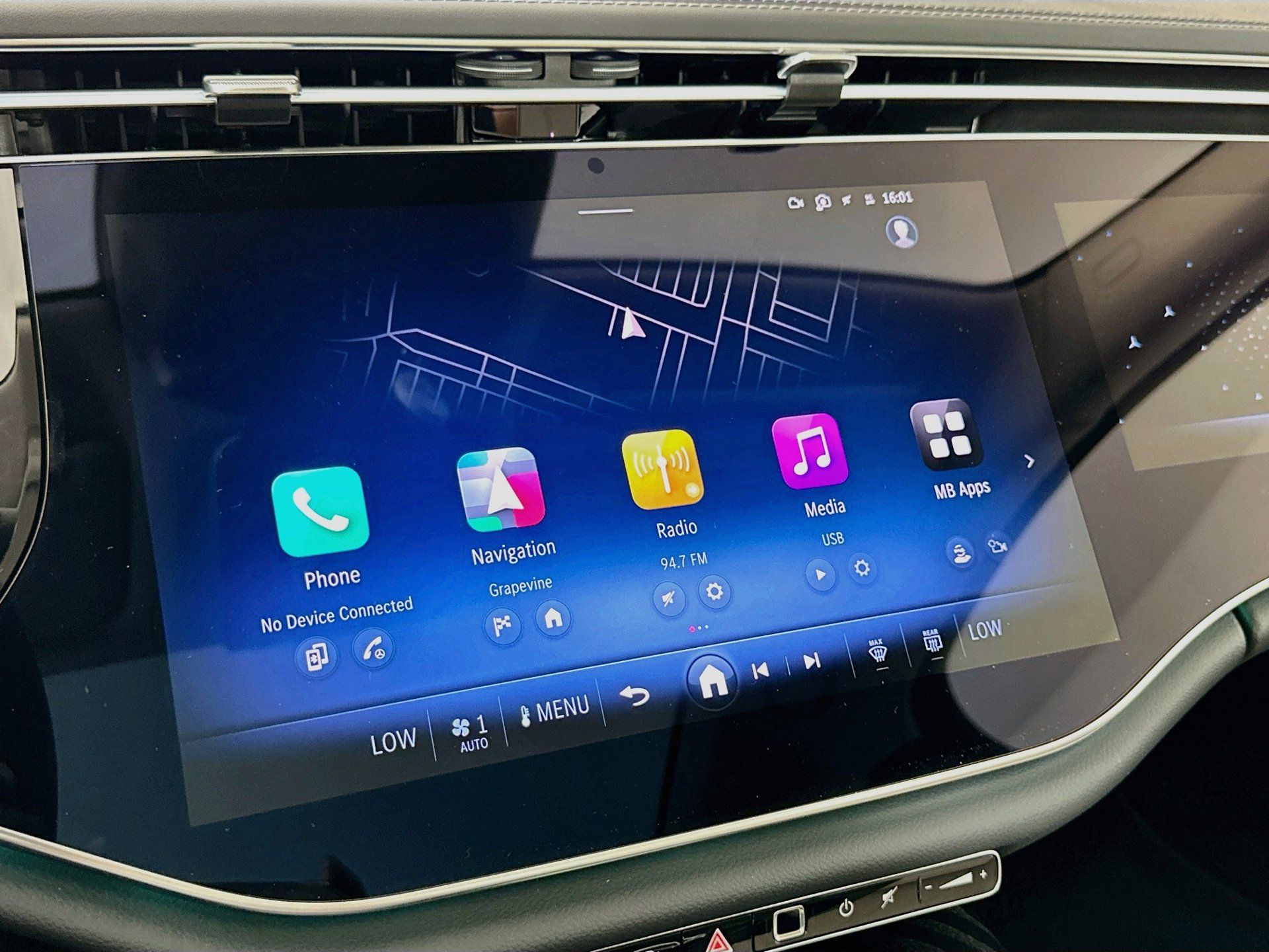New 2027 Mercedes-Benz E 350 Sedan image 16