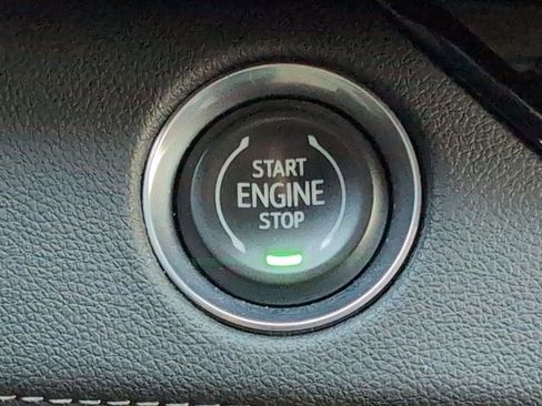 Used 2025 Buick Enclave Sport Touring AWD/4WD image 22