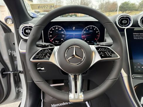 New 2026 Mercedes-Benz GLC 300 4MATIC image 25