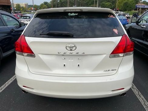 Used 2012 Toyota Venza XLE AWD/4WD image 4