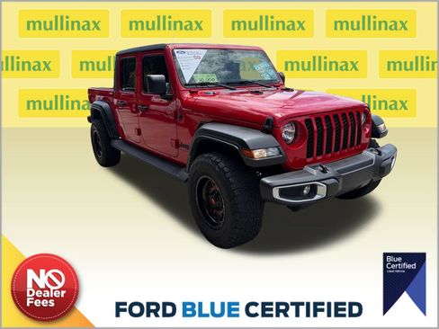 Used 2023 Jeep Gladiator Sport AWD/4WD image 1