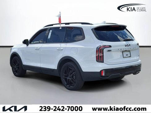 Certified 2025 Kia Telluride SX Prestige X-Line image 4