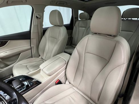 Used 2017 Audi Q7 3.0T Premium Plus w/ Premium Plus Package image 15