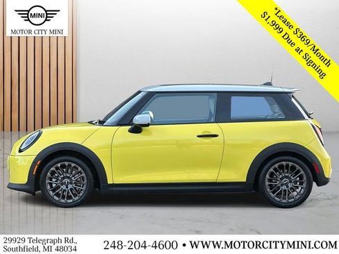 Certified 2025 MINI Cooper S image 7