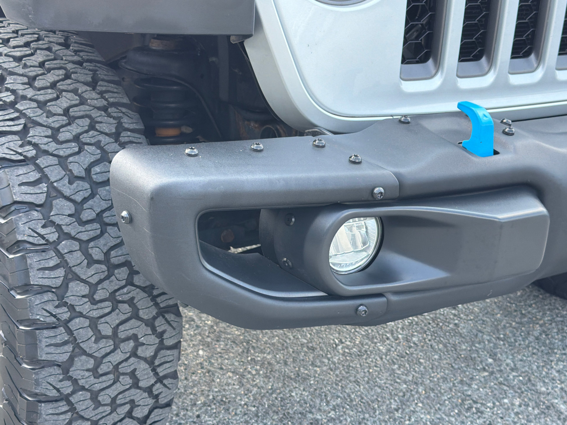 Used 2022 Jeep Wrangler Unlimited Rubicon 4xe w/ Steel Bumper Group AWD/4WD image 9