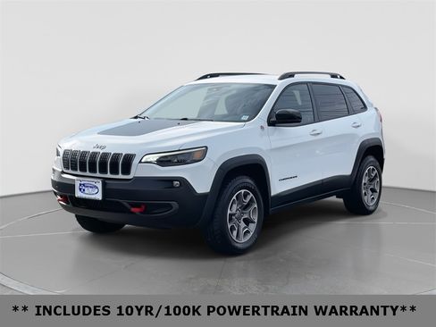 Used 2022 Jeep Cherokee Trailhawk w/ Sound & Nav Group image 3