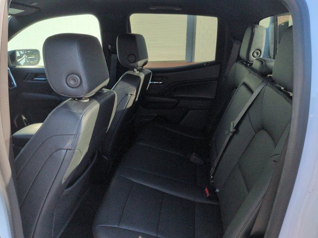 Used 2024 GMC Canyon Elevation w/ Elevation Premium Package RWD image 13