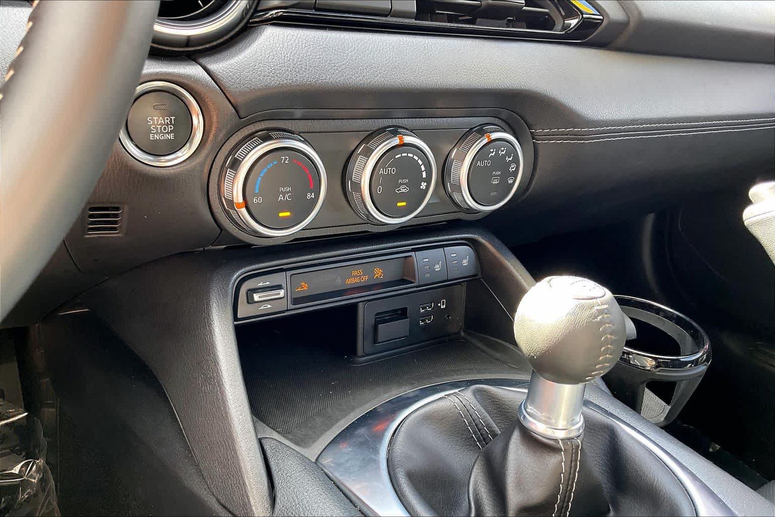 Used 2023 MAZDA MX-5 Miata Grand Touring RWD image 29