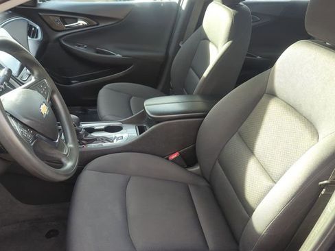 Used 2023 Chevrolet Malibu LT image 11