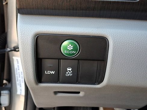 Used 2015 Honda Accord EX-L image 25