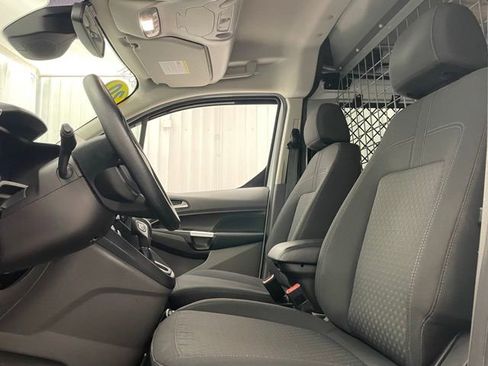 Used 2020 Ford Transit Connect XLT image 9