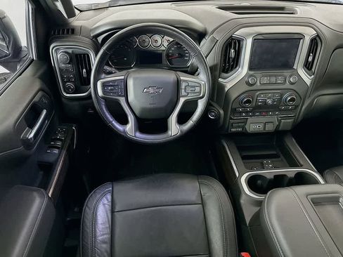 Used 2020 Chevrolet Silverado 1500 LT Trail Boss image 10