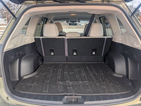 Used 2020 Subaru Forester w/ Alloy Wheel Package image 9