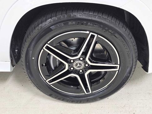 New 2026 Mercedes-Benz GLE 350 4MATIC image 9