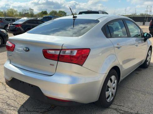 Used 2017 Kia Rio LX w/ Power Package FWD image 3
