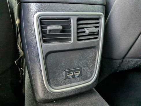 Used 2021 Dodge Charger SXT RWD image 13