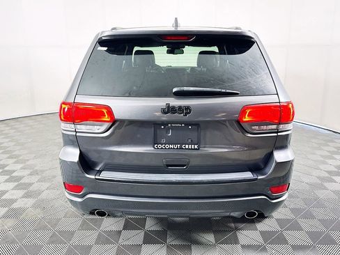 Used 2015 Jeep Grand Cherokee Altitude RWD image 3