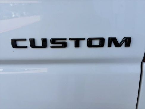 Used 2024 Chevrolet Silverado 1500 Custom Trail Boss w/ LPO, Dark Essentials Package AWD/4WD image 32