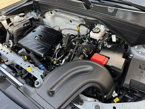 Used 2025 Chevrolet TrailBlazer LT image 30