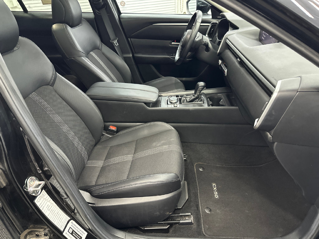 Used 2025 MAZDA CX-50 AWD 2.5 S w/ Premium Package image 14