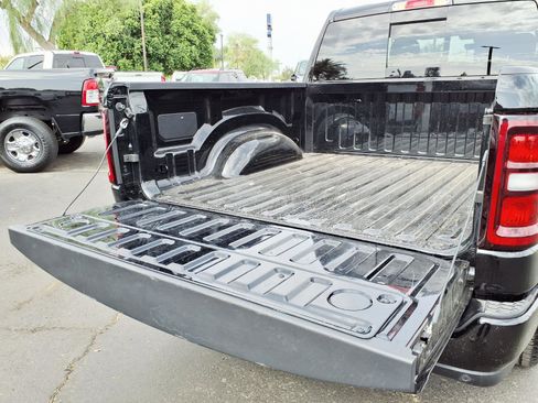 Used 2025 RAM 1500 Tradesman w/ Night Edition image 16