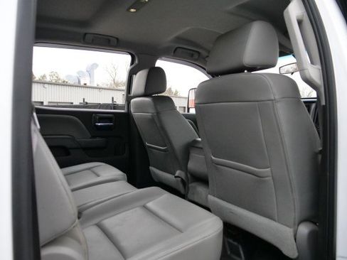 Used 2016 Chevrolet Silverado 3500 W/T image 28