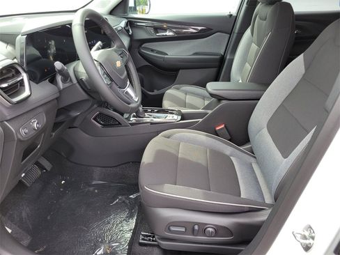 New 2026 Chevrolet TrailBlazer LT w/ Convenience Package image 18