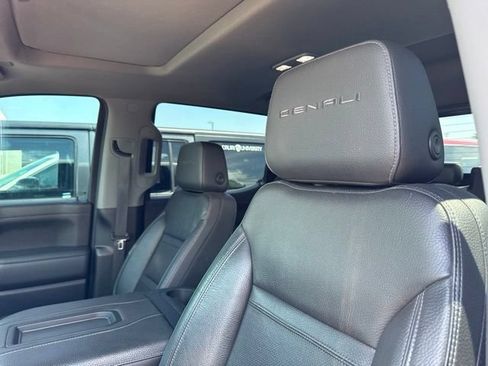 Used 2021 GMC Sierra 1500 Denali w/ Denali Carbonpro Edition AWD/4WD image 12