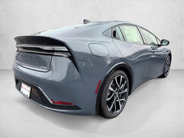 New 2026 Toyota Prius Plug-In Hybrid FWD image 3