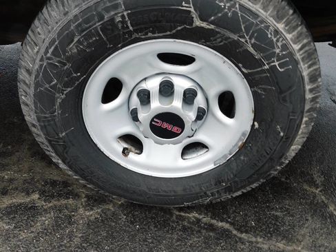 Used 2013 GMC Savana 2500 w/ Power Package image 42