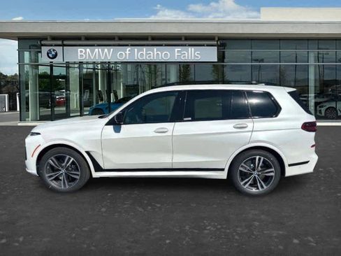 Used 2026 BMW X7 M60i AWD/4WD image 4