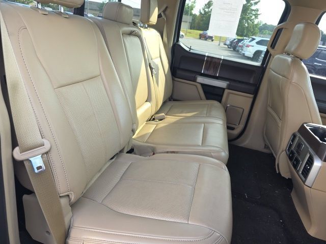 Used 2019 Ford F150 Lariat w/ Equipment Group 502A Luxury AWD/4WD image 11