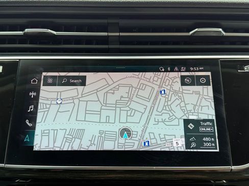 Used 2023 Audi Q7 2.0T Premium w/ Convenience Package AWD/4WD image 16
