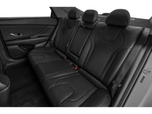 Used 2023 Hyundai Elantra Limited FWD image 16