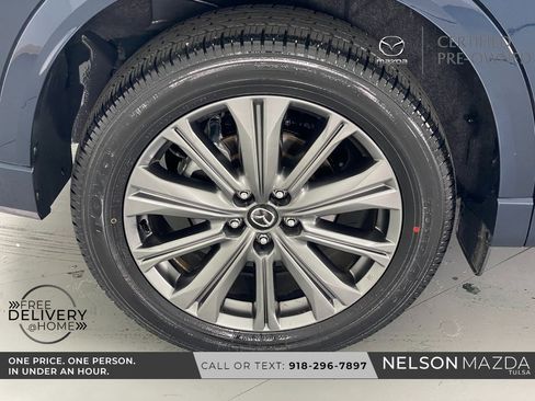 Used 2025 MAZDA CX-5 Signature image 11