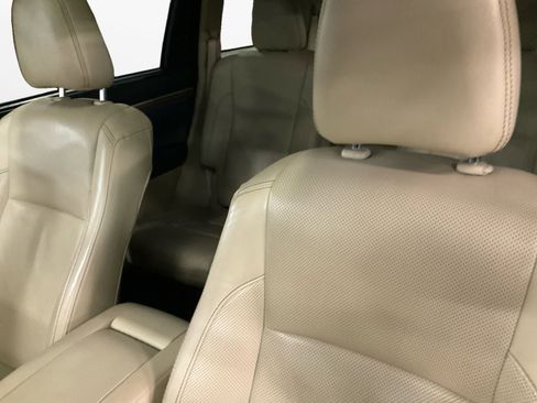 Used 2018 Toyota Highlander Limited image 13