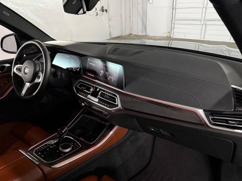 Used 2021 BMW X5 M50i w/ Premium Package AWD/4WD image 53