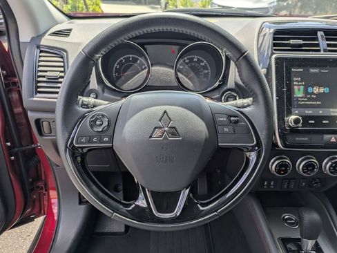 Used 2025 Mitsubishi Outlander Sport SE AWD/4WD image 18