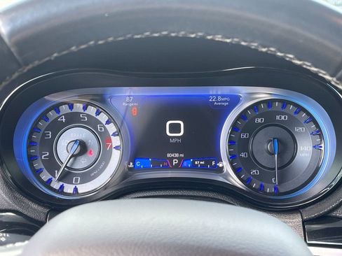 Used 2019 Chrysler 300 S image 27