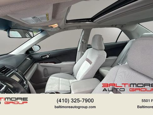 Used 2014 Toyota Camry XLE FWD image 12