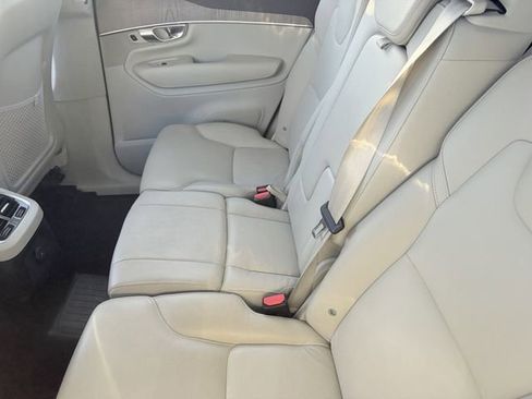 Used 2023 Volvo XC90 T8 Plus AWD/4WD image 8