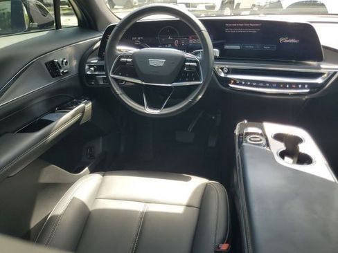 Certified 2024 Cadillac Lyriq Tech RWD image 24