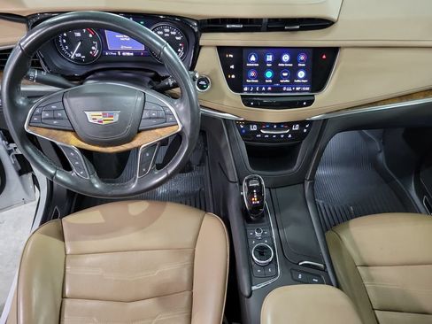 Used 2022 Cadillac XT5 Premium Luxury w/ Platinum Package AWD/4WD image 15