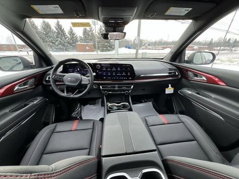 New 2026 Chevrolet Traverse RS w/ LPO, Floor Liner Package image 21