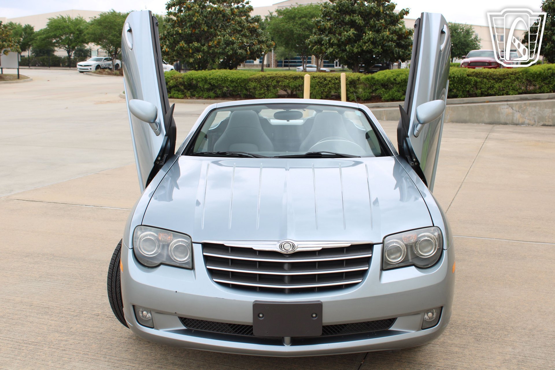 Used 2005 Chrysler Crossfire Limited RWD image 6
