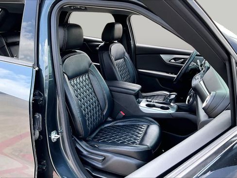 Used 2020 Chevrolet Blazer LT FWD image 9