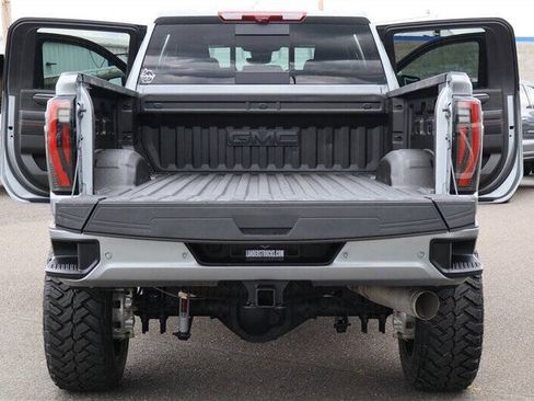Used 2025 GMC Sierra 3500 AT4 w/ AT4 Premium Plus Package AWD/4WD image 40