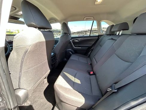 Used 2024 Toyota RAV4 XLE image 27